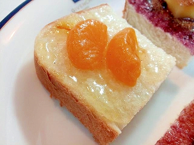 オレンジマーマレードとみかんのミニトースト