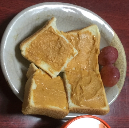 練り練りマーマレードきな粉の焼かない食パン