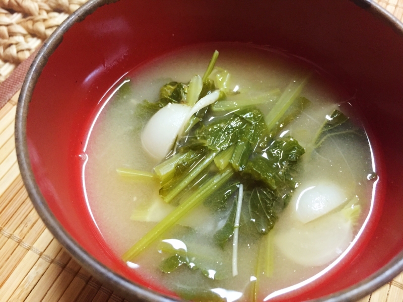 間引きのカブを使って！カブの味噌汁