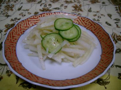 さわやかな香りでいくらでも食べられます♬　ナンプラーの良さを見直しました！