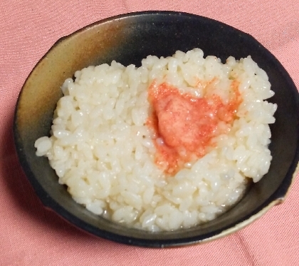 【簡単】朝粥にピッタリのタラコ入り麦茶粥