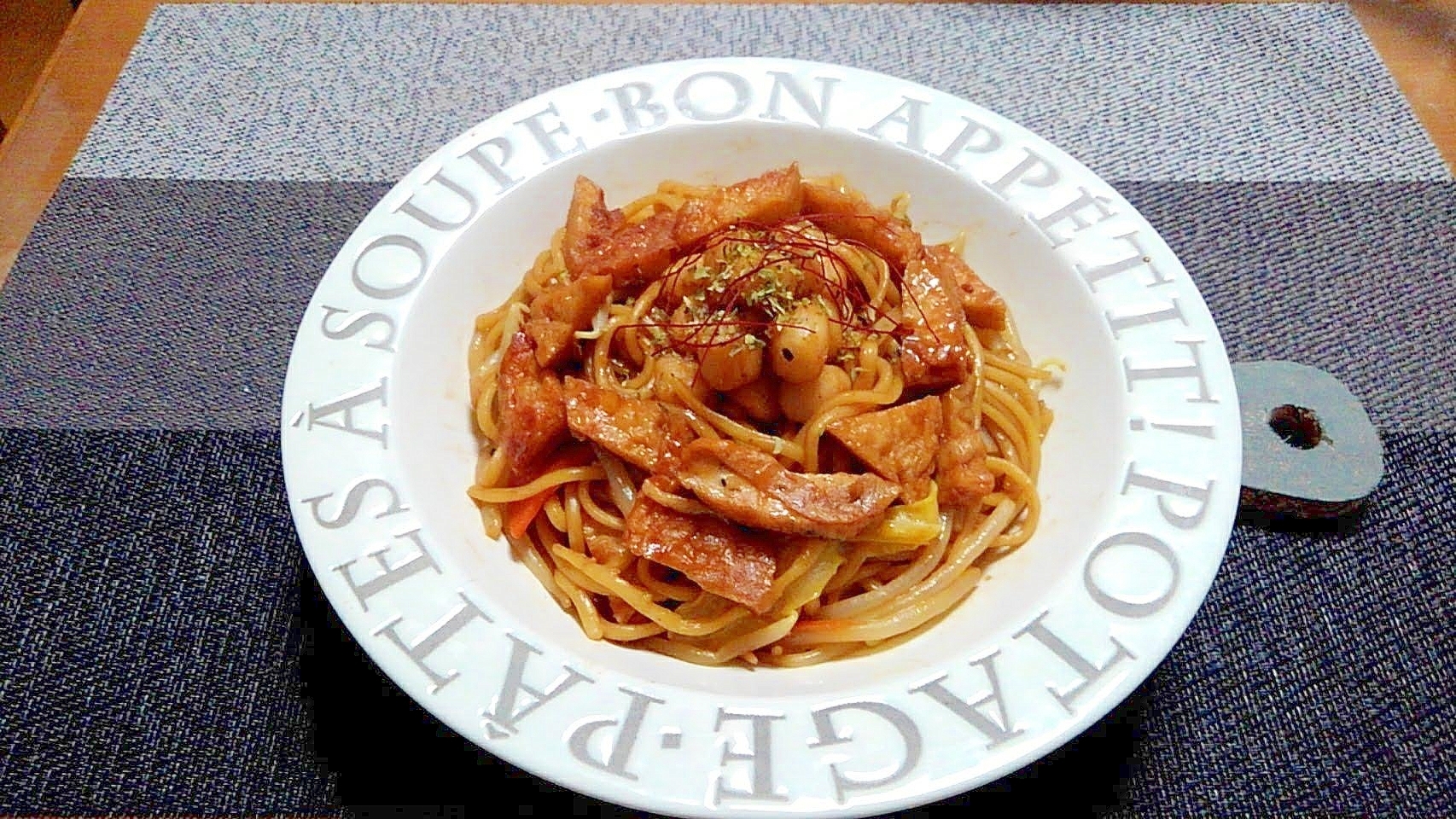 貝柱とさつま揚げで作るソース焼きそば(*´ω｀川