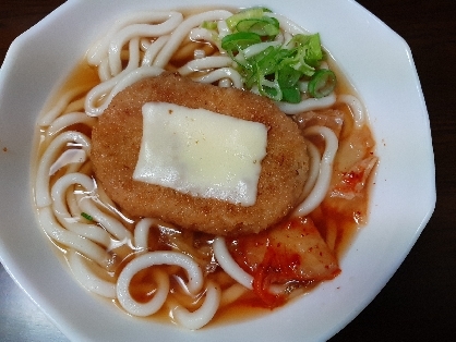 コロッケのせキムチうどん