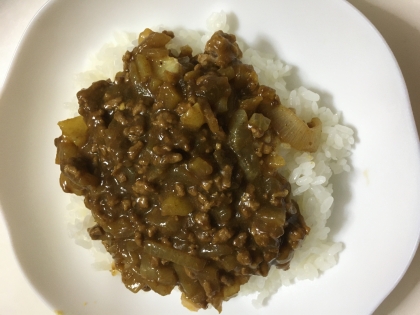 専用ルーを買わなくても、カレールー＋調味料でアレンジが出来て美味しかったです