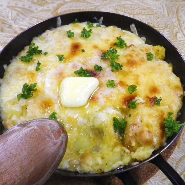 グリルパンで、じゃがコーンのカレーチーズ焼き