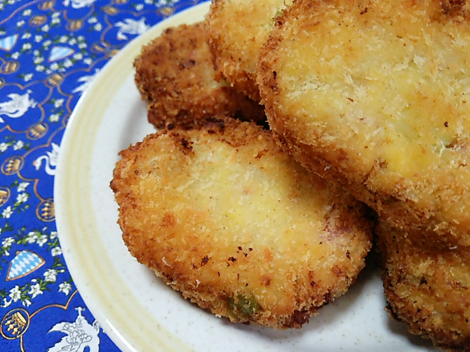 余ったポテトサラダで コロッケ レシピ 作り方 By ぷもか 楽天レシピ 余ったポテトサラダで コロッケ レシピ 作り方 By ぷもか 楽天レシピ