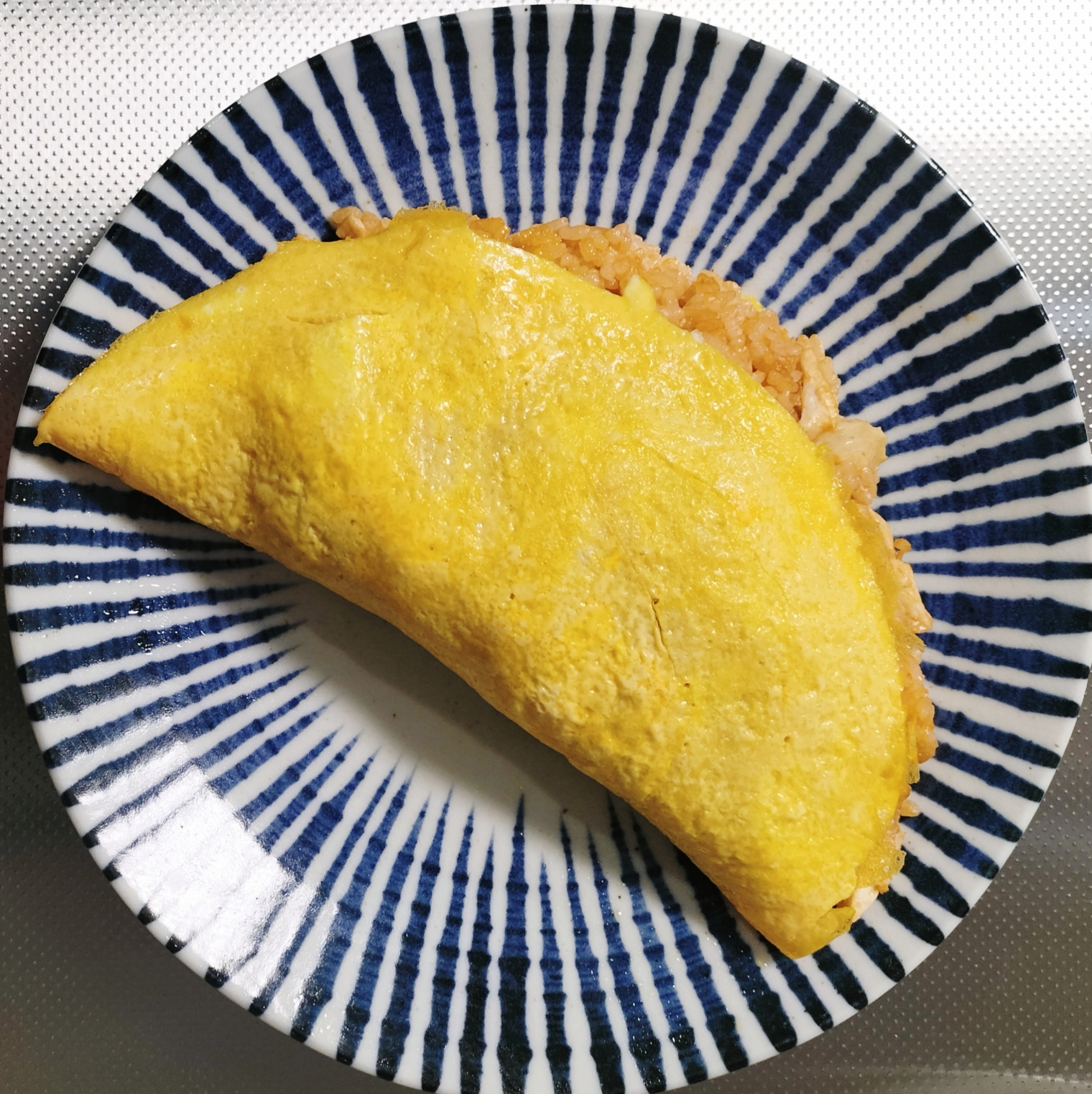 【具はチキンのみ♪】シンプルな簡単オムライス