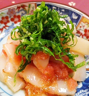 イカのたらこあえ大葉のせ