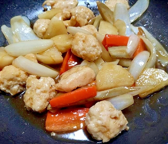鶏団子の甘酢ダレ酢鶏風