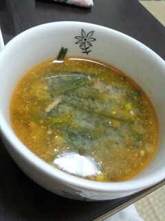 挽き肉とニラのピリ辛スープ