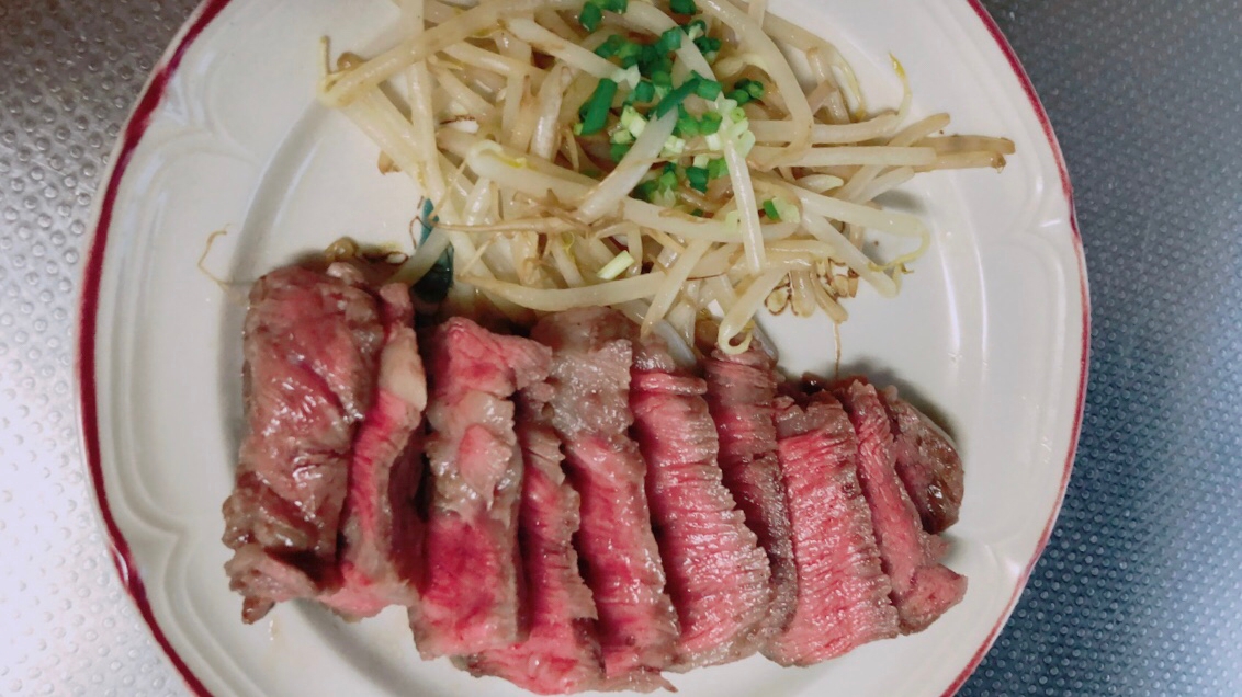 安いステーキ肉を柔らかくする方法 レシピ 作り方 By ひかちゅー 楽天レシピ