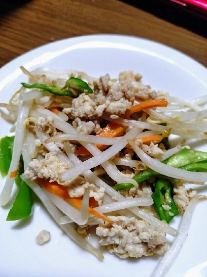 ５分！？焼肉のタレで❤合い挽き肉&もやし炒め♪