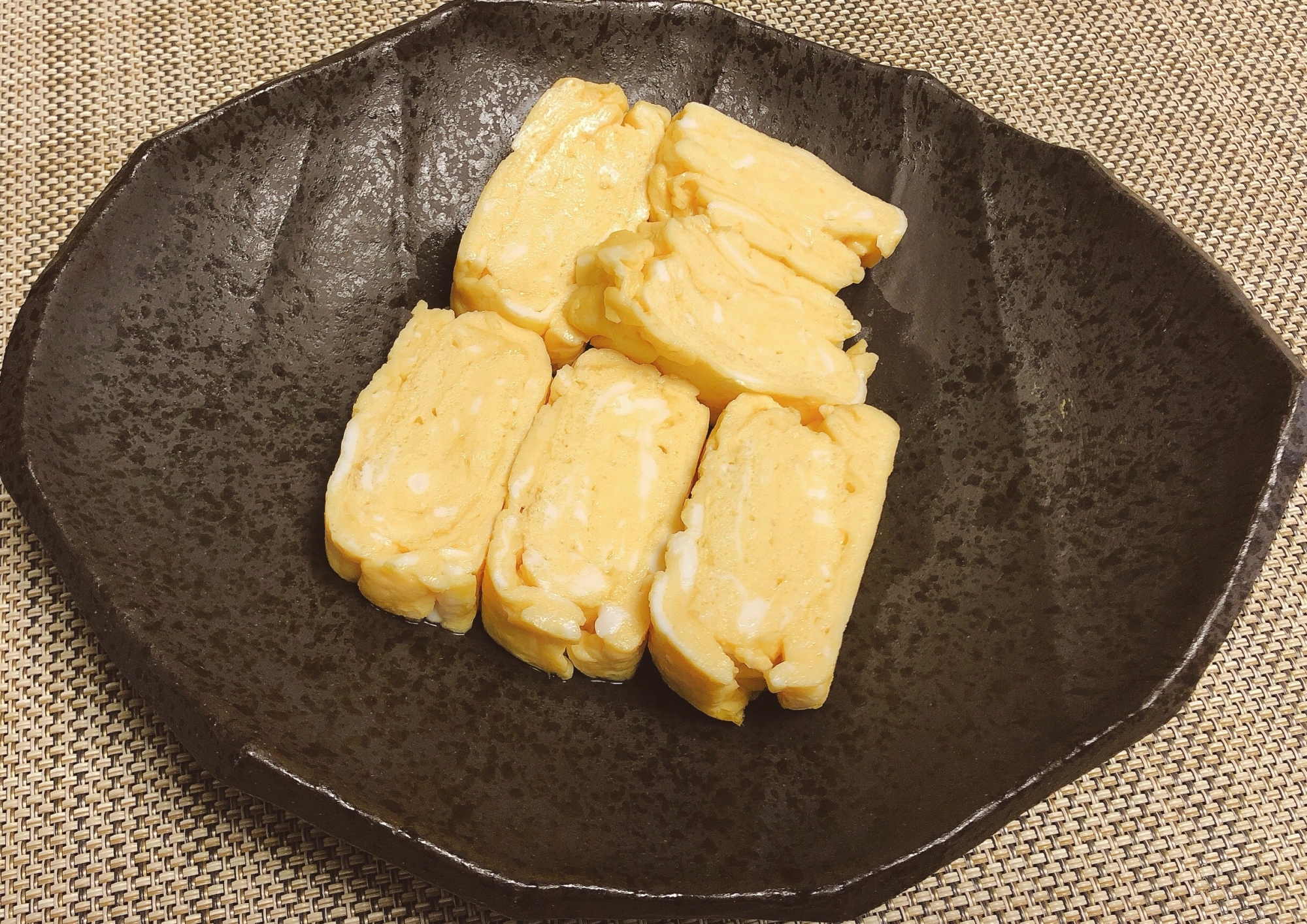 居酒屋の味 だし香る出汁巻き卵 レシピ 作り方 By Vアカネバタケv 楽天レシピ