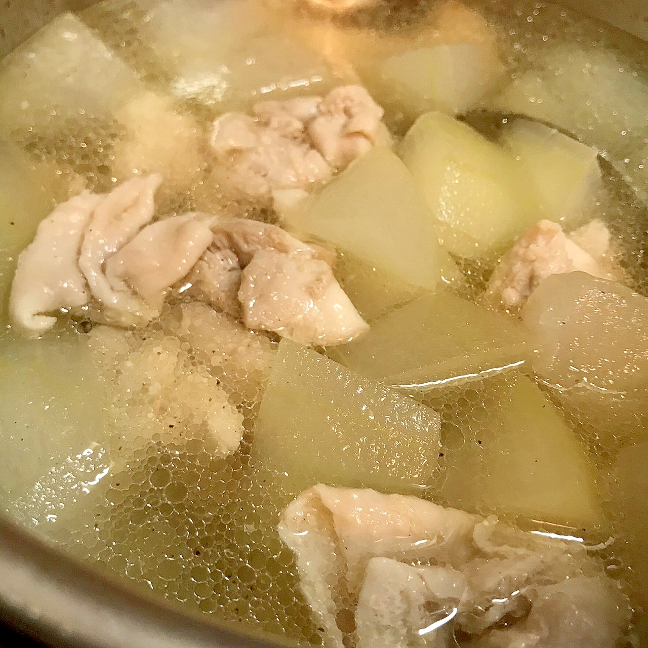 ◤電鍋レシピ◢　冬瓜と鶏肉のスープ［冬瓜鶏肉湯］