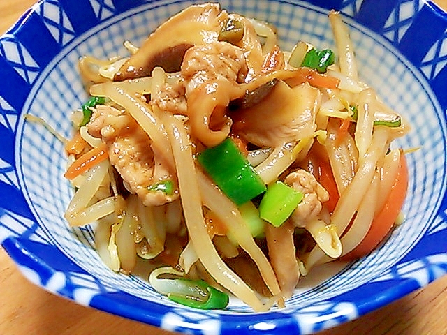 もやしと豚肉の甘味噌炒め(＾＾）