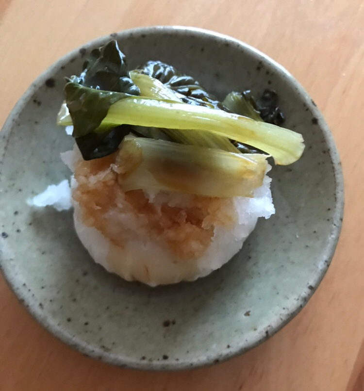 大根おろしとターツァイの出汁醤油かけ餅