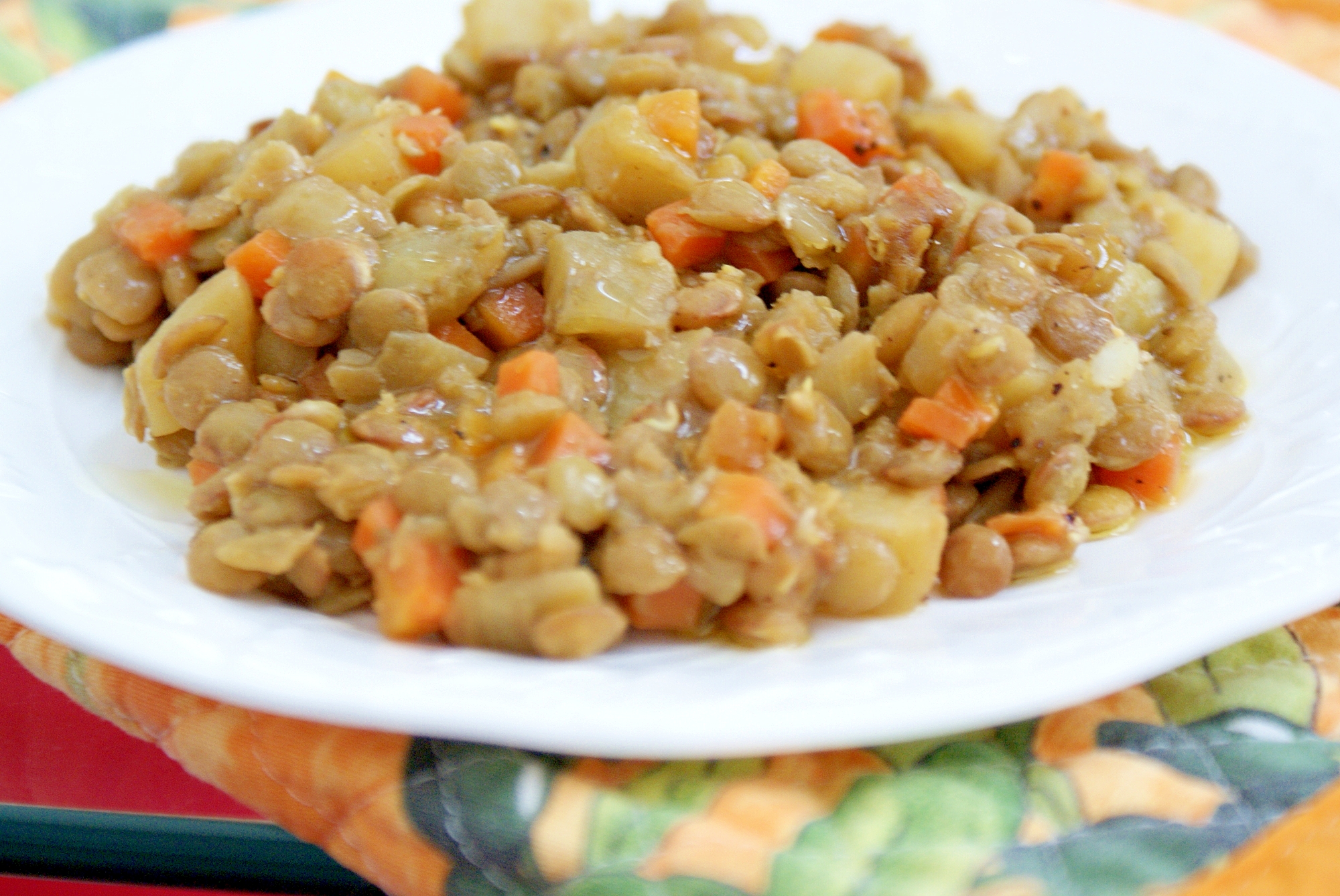 *レンズ豆の煮込み カレー風味*