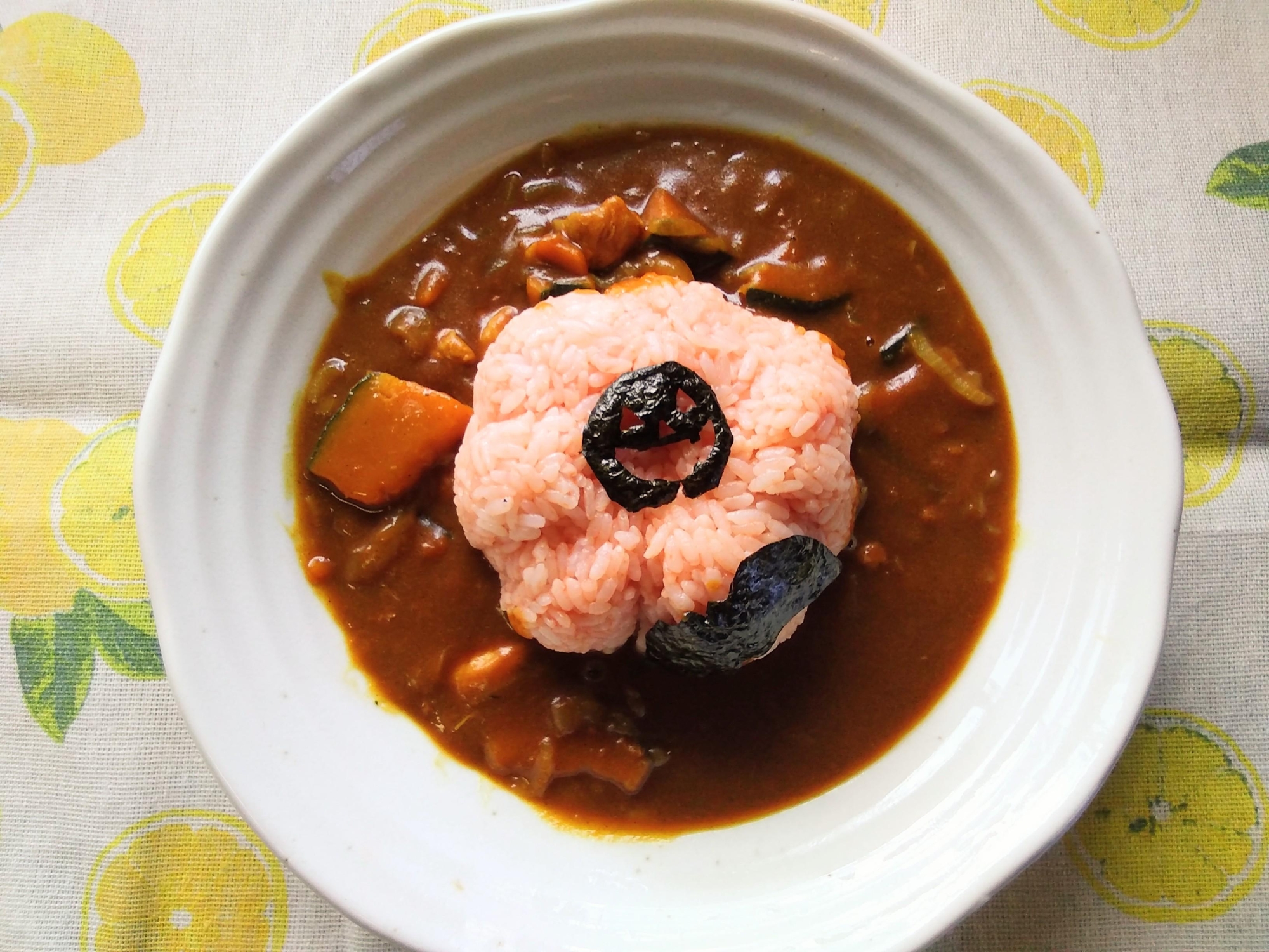 ハロウィンに　カボチャチキンカレー