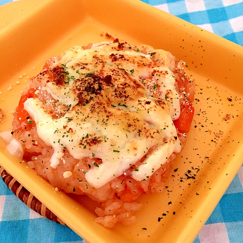 ケチャップライスのチーズ焼き☆