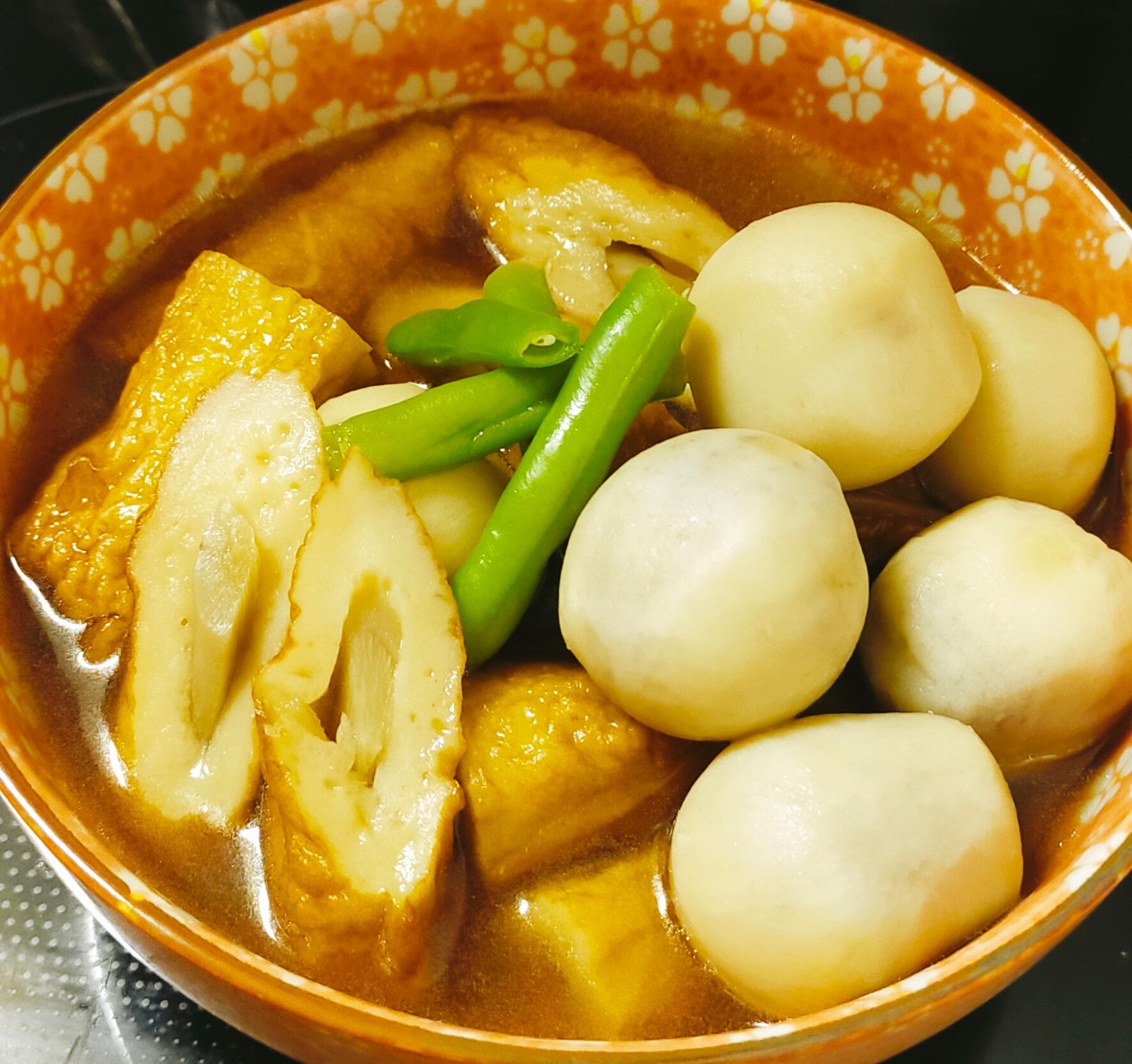 練り物と里芋の煮物