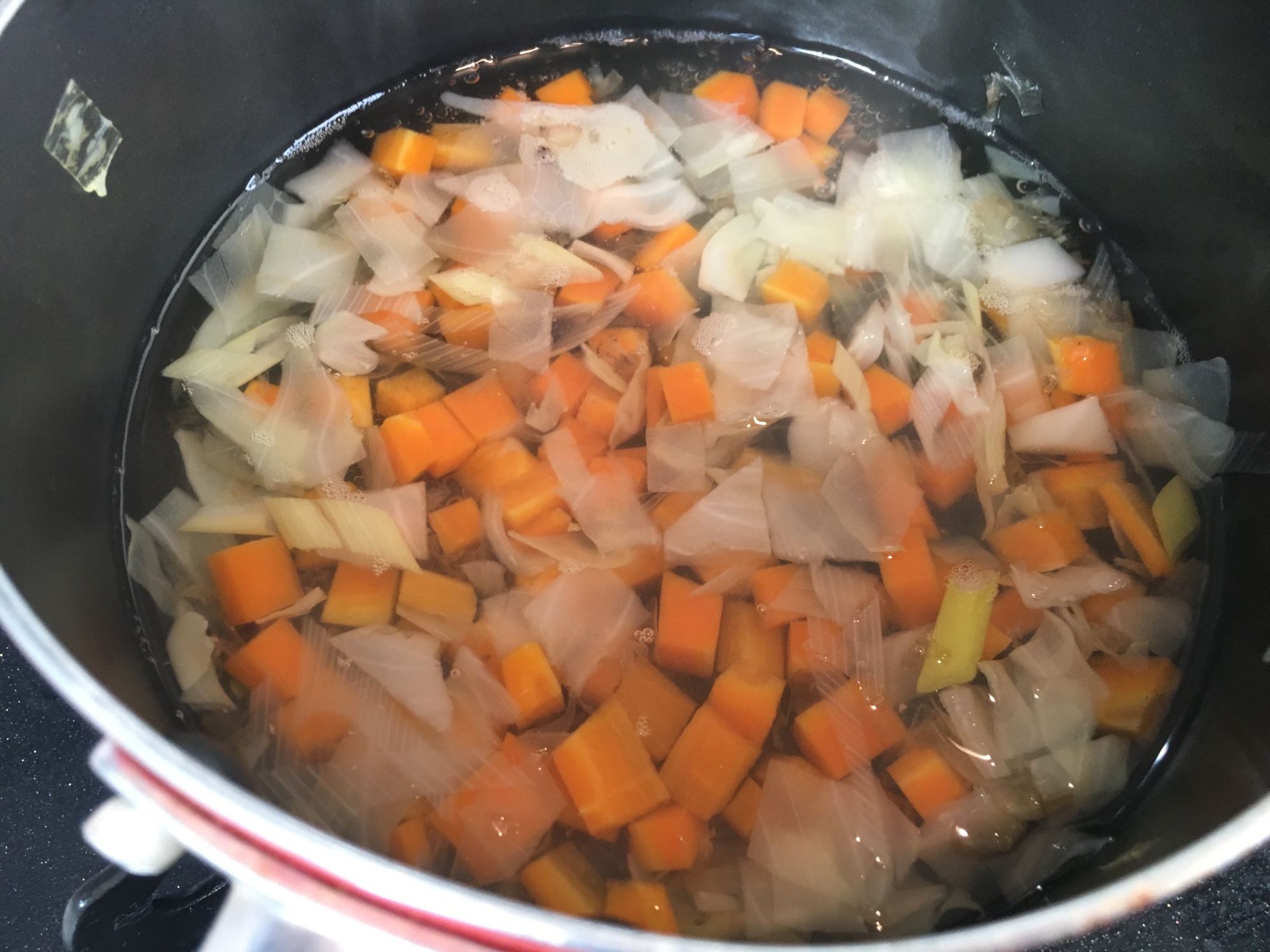 離乳食 お野菜たっぷりだし汁煮。