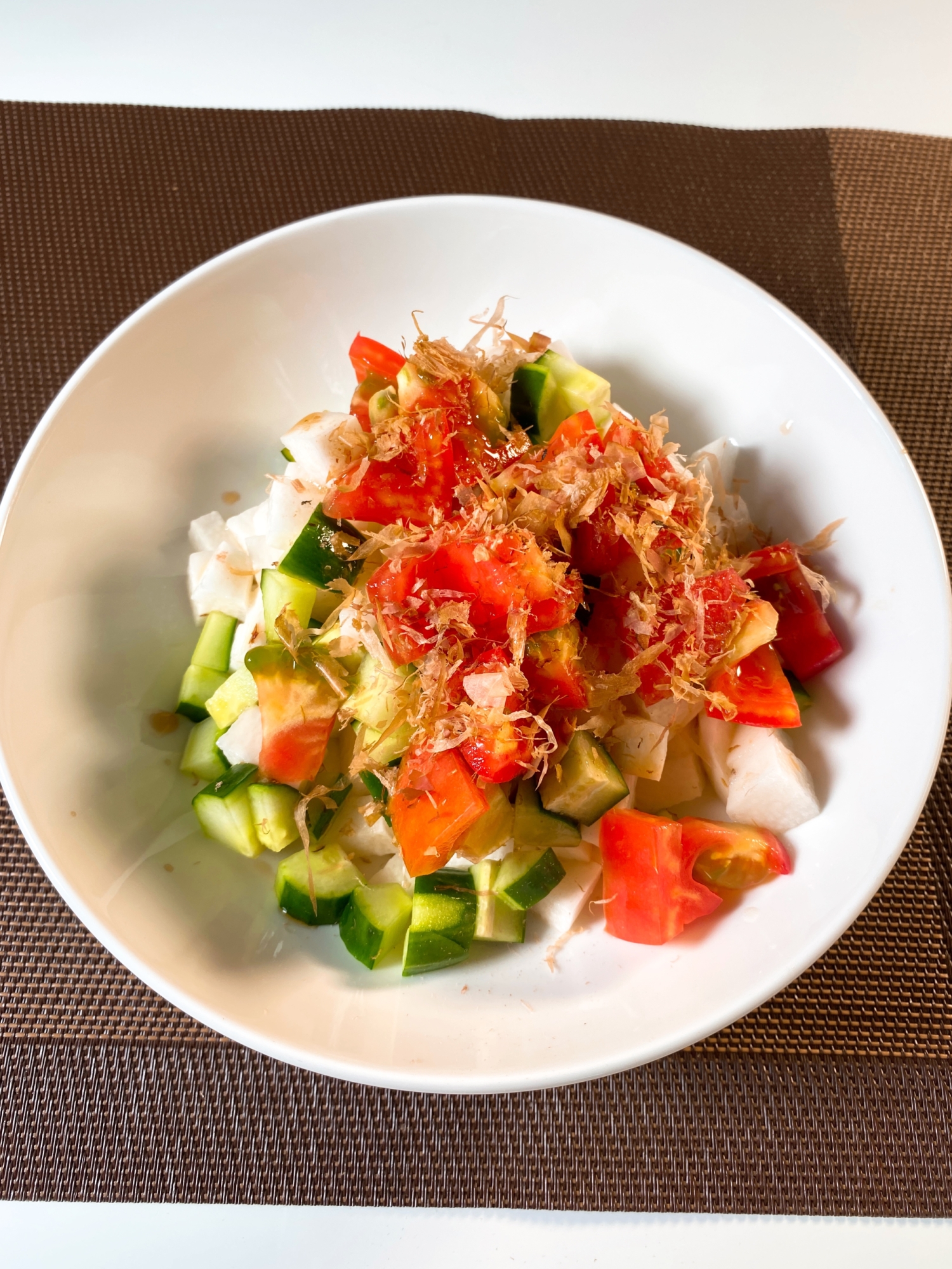 味付けは麺つゆ♬ 山芋とトマトのサラダ