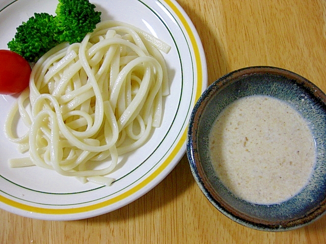 ミルクごまだれうどん