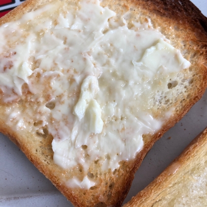 ハニークリームチーズ食パン
