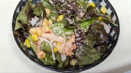 水菜とコーンとカニカマのサラダ
