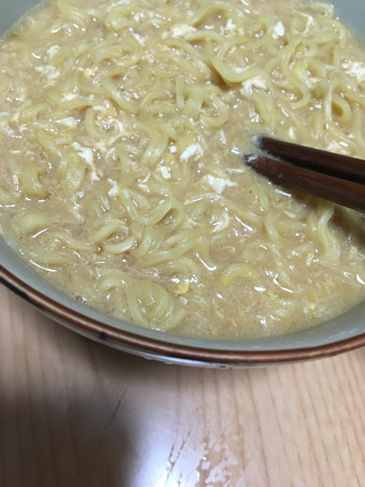 醤油ラーメンで✨生姜と溶き卵の醤油ラーメン♡