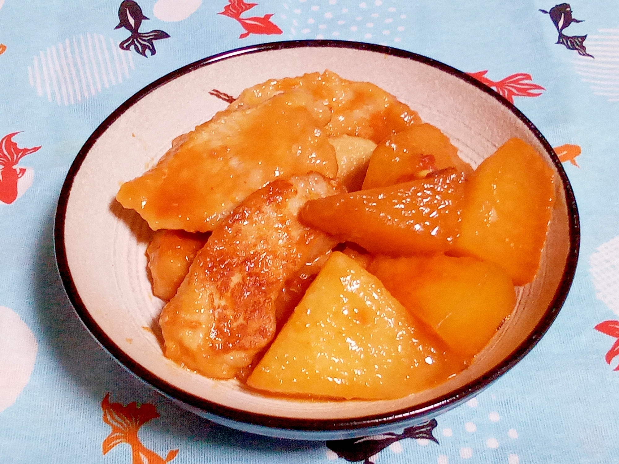 フライパンひとつで♥️豚肉とトマトでシブインブシー