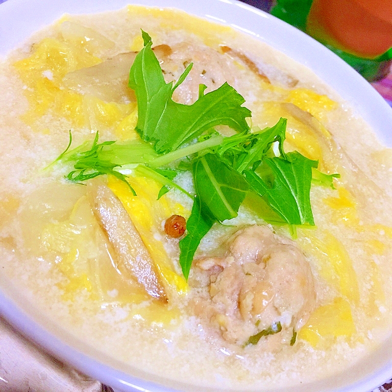 白菜どっさり！大豆＆豚団子の中華風スープ