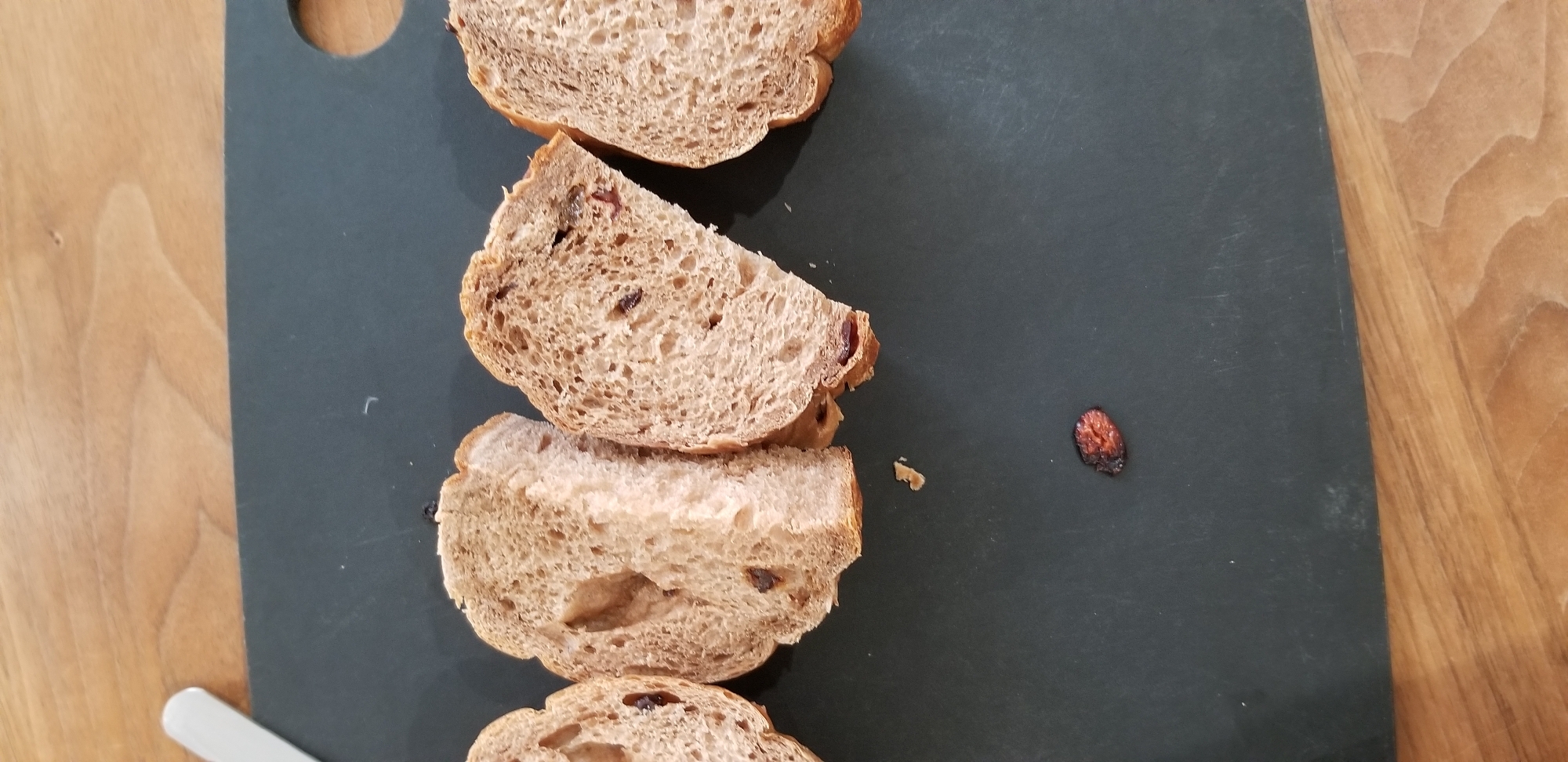 ココアとレーズンの食パン