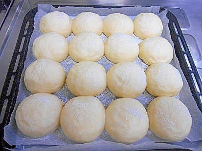 白い生クリームパン レシピ 作り方 By Tiara M 楽天レシピ