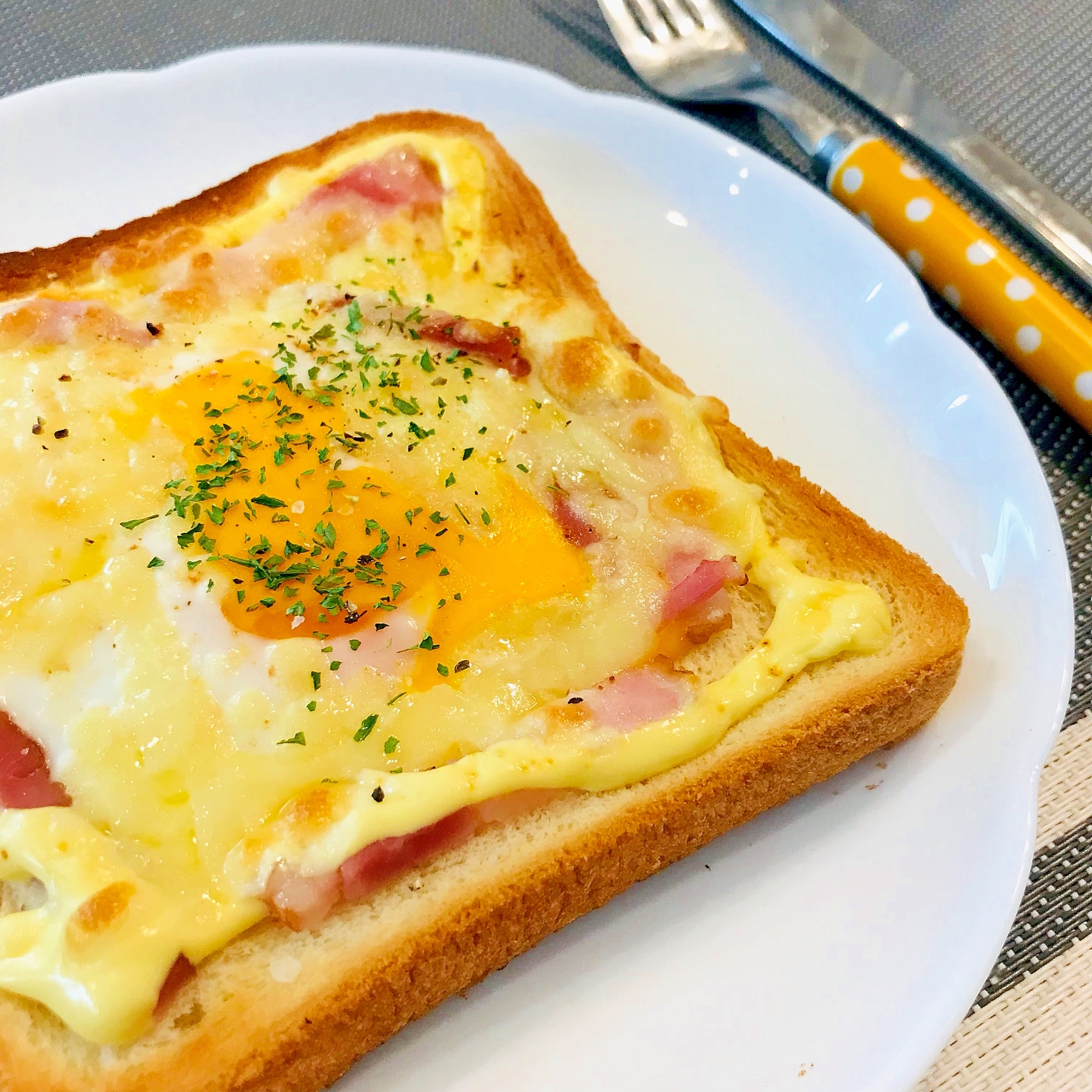 ★朝食★ベーコン＆チーズの卵トースト