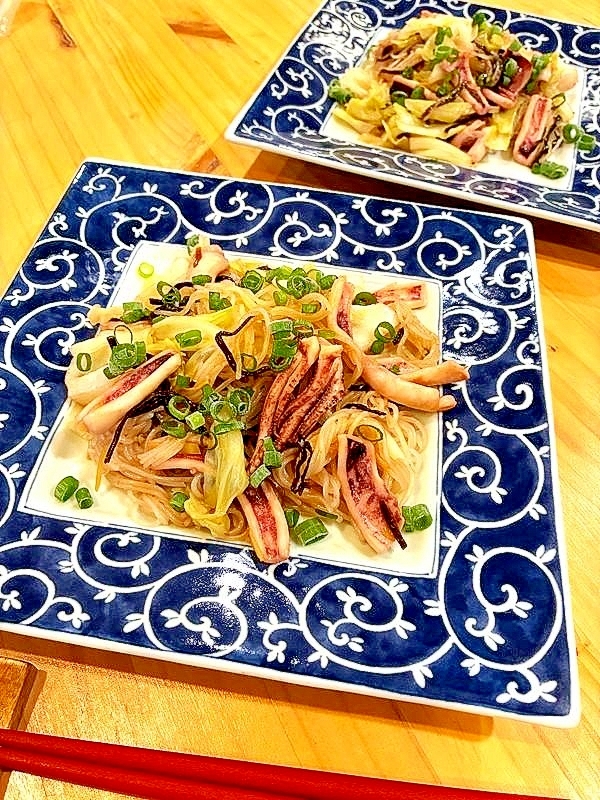 旨味たっぷり■イカと塩昆布＊キャベツの焼きビーフン
