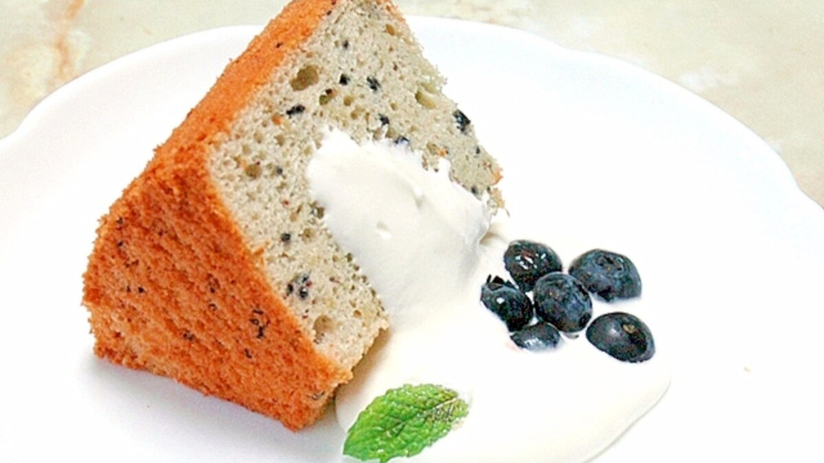 クリームを添えて ブルーベリー入りのシフォン レシピ 作り方 By Torezu 楽天レシピ クリームを添えて ブルーベリー入りのシフォン レシピ 作り方 By Torezu 楽天レシピ