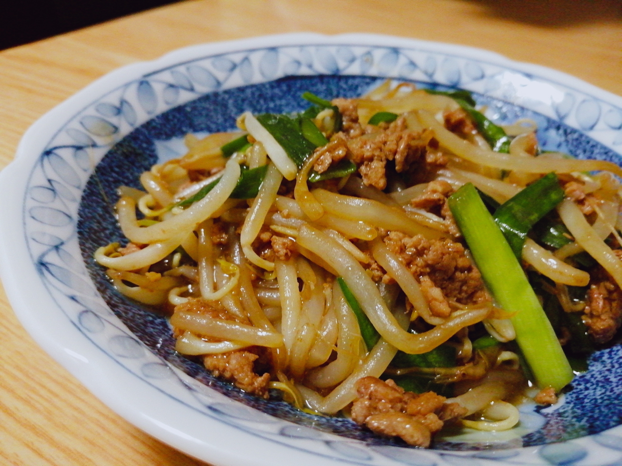 疲労回復 豚ひき肉もやしニラのオイスター赤味噌炒め レシピ 作り方 By はじゃじゃ 楽天レシピ 疲労回復 豚ひき肉もやしニラのオイスター赤味噌炒め レシピ 作り方 By はじゃじゃ 楽天レシピ