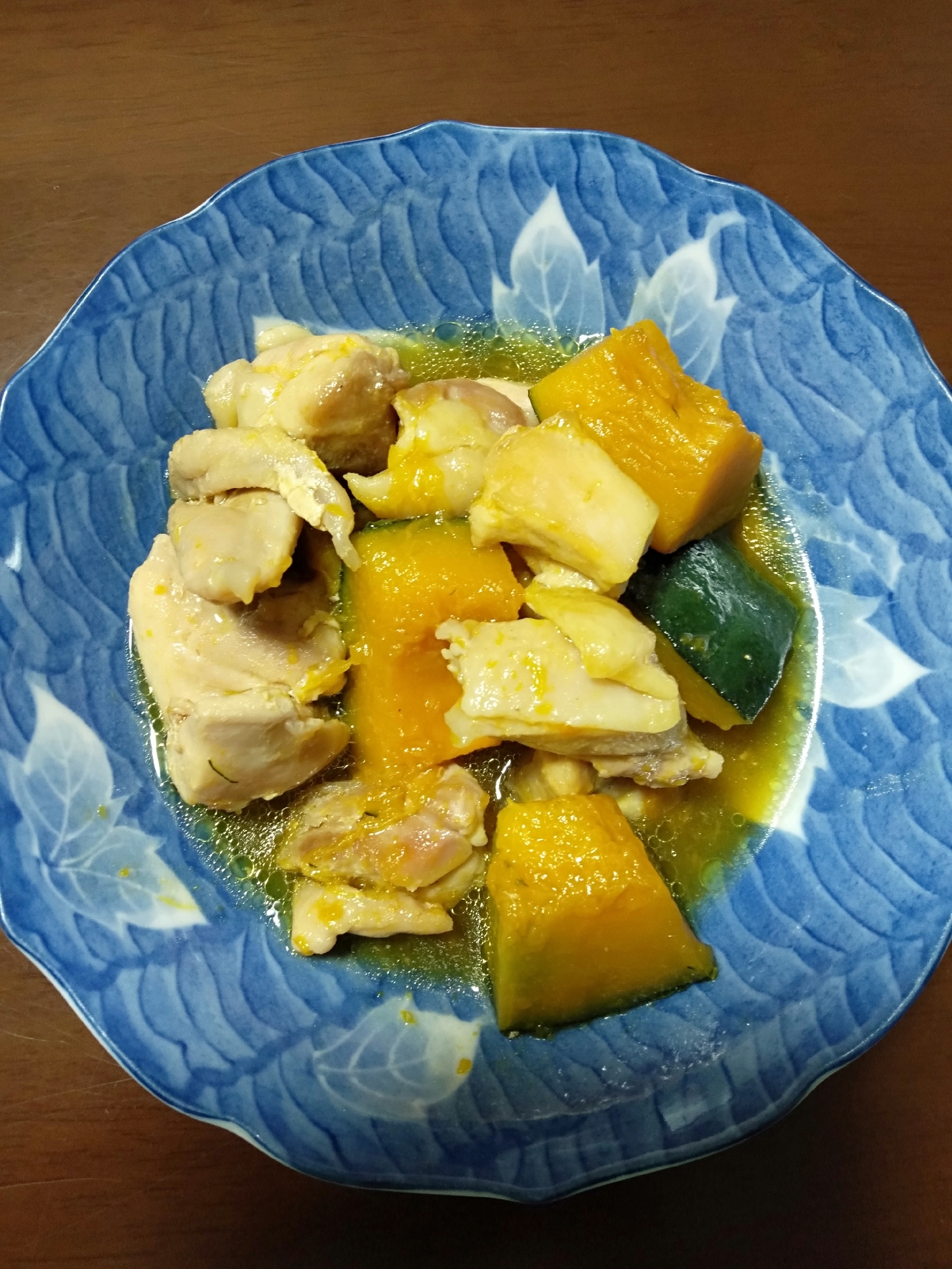 麺つゆで簡単！鶏かぼちゃの煮物