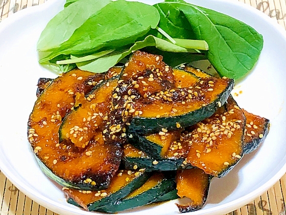 甘みが引き立つ!カボチャの照り焼き