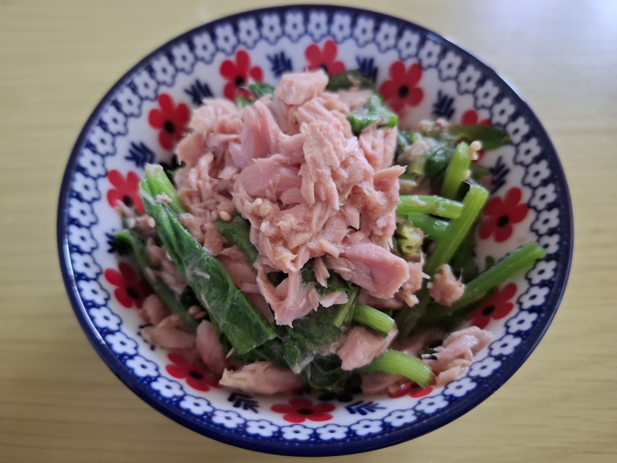 ほうれん草とツナの醤油あえ