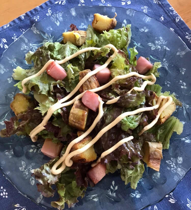 ベーコンと焼き芋のサラダ