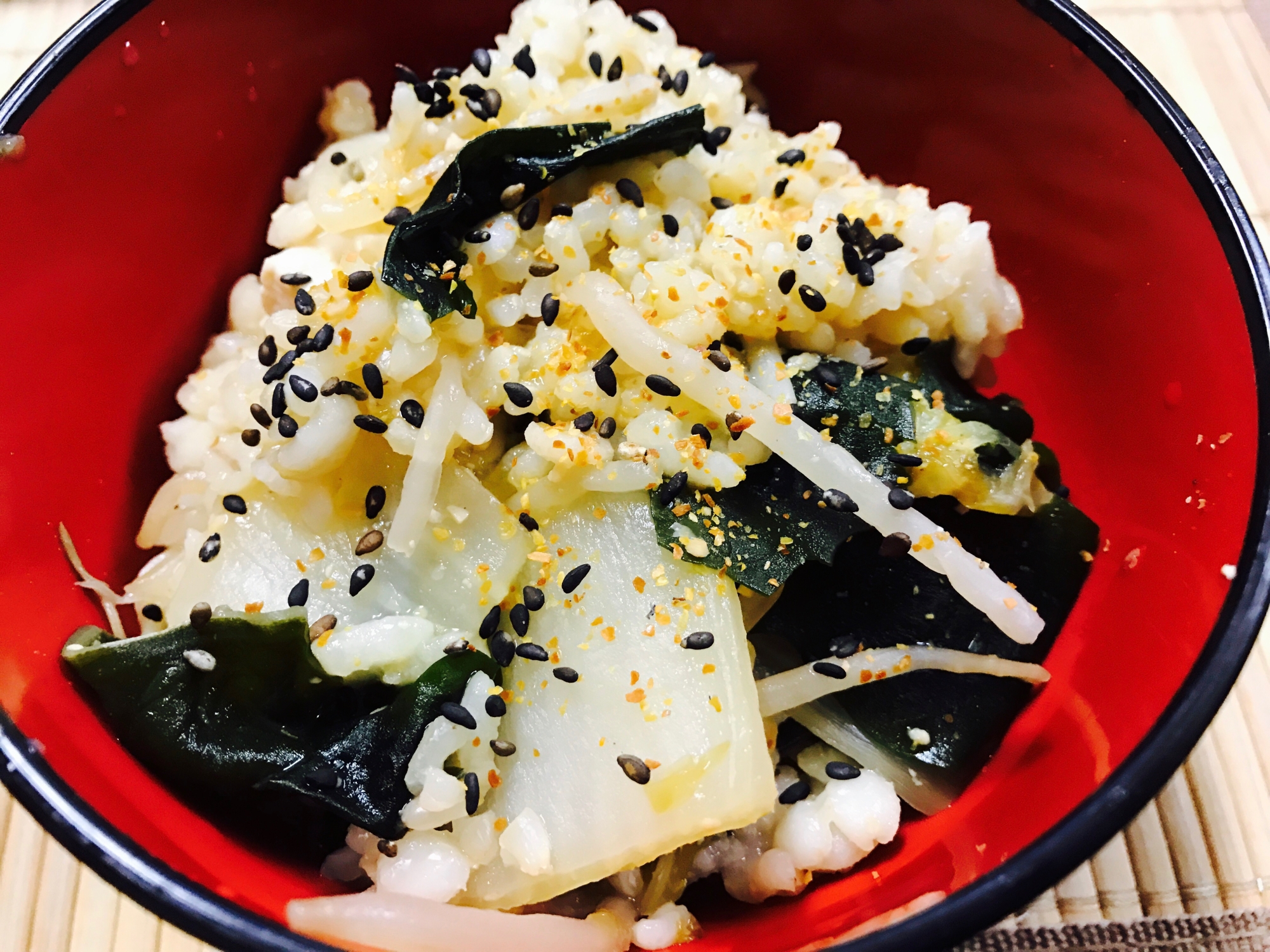 リメイク！うに海苔とわかめ入りゴマ味噌汁雑炊