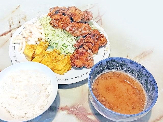 我が家の…鶏モモで作る！つけ麺ならぬつけカラ♪