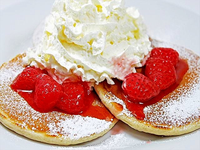 山盛りホイップ 苺のコンポートのせ パンケーキ レシピ 作り方 By 楽天出店店舗 こめいち楽天市場店 楽天レシピ 山盛りホイップ 苺のコンポートのせ パンケーキ レシピ 作り方 By 楽天出店店舗 こめいち楽天市場店 楽天レシピ