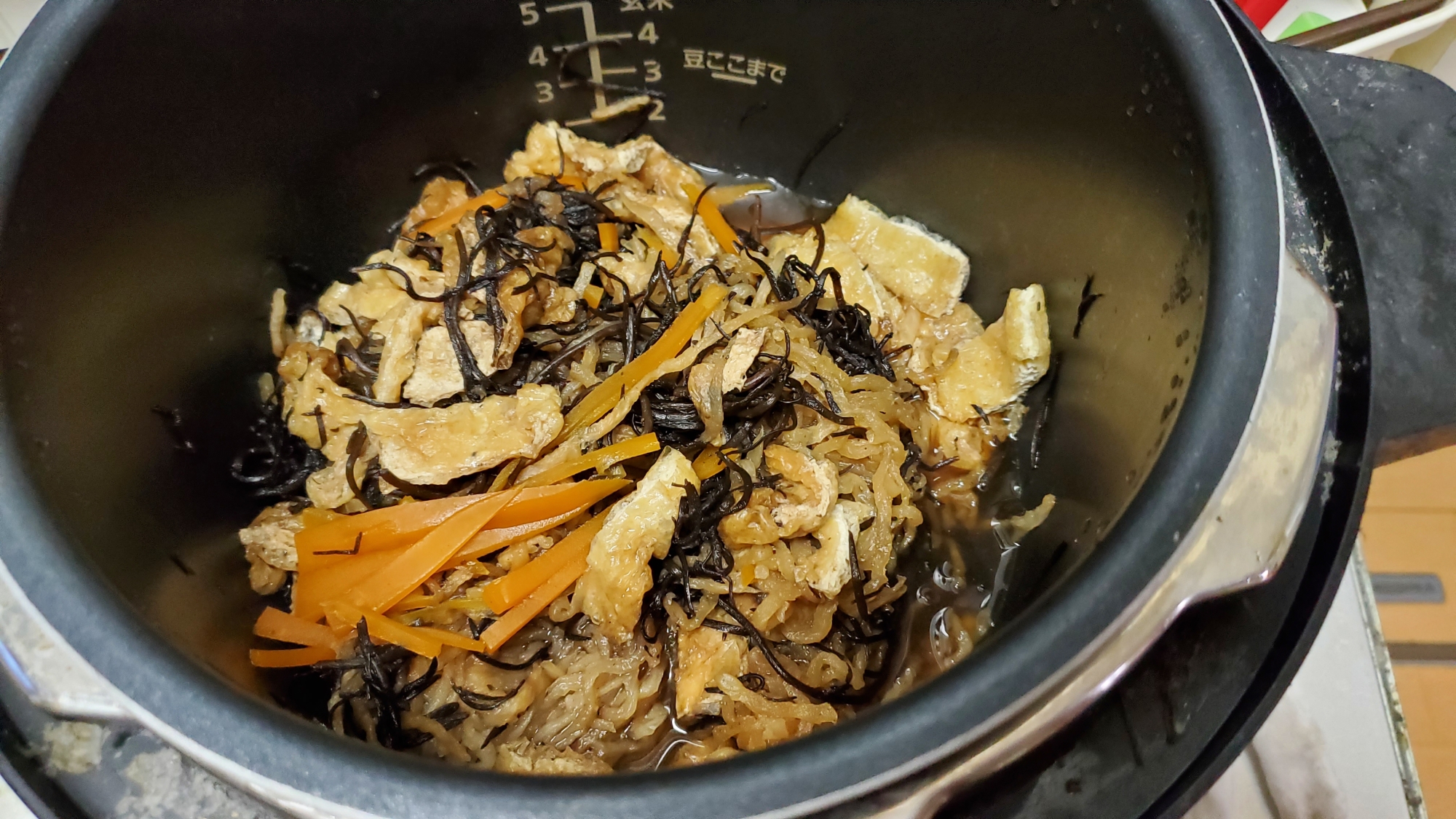 電気圧力鍋で切り干し大根ひじきの煮物!甘さ控えめ