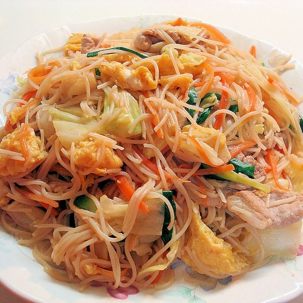 子供の大好物 豚玉焼きビーフン レシピ 作り方 By じゅりあん 楽天レシピ 子供の大好物 豚玉焼きビーフン レシピ 作り方 By じゅりあん 楽天レシピ