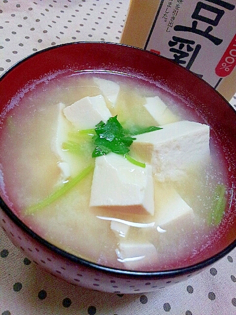 ✿豆腐と三つ葉の❤豆乳お味噌汁