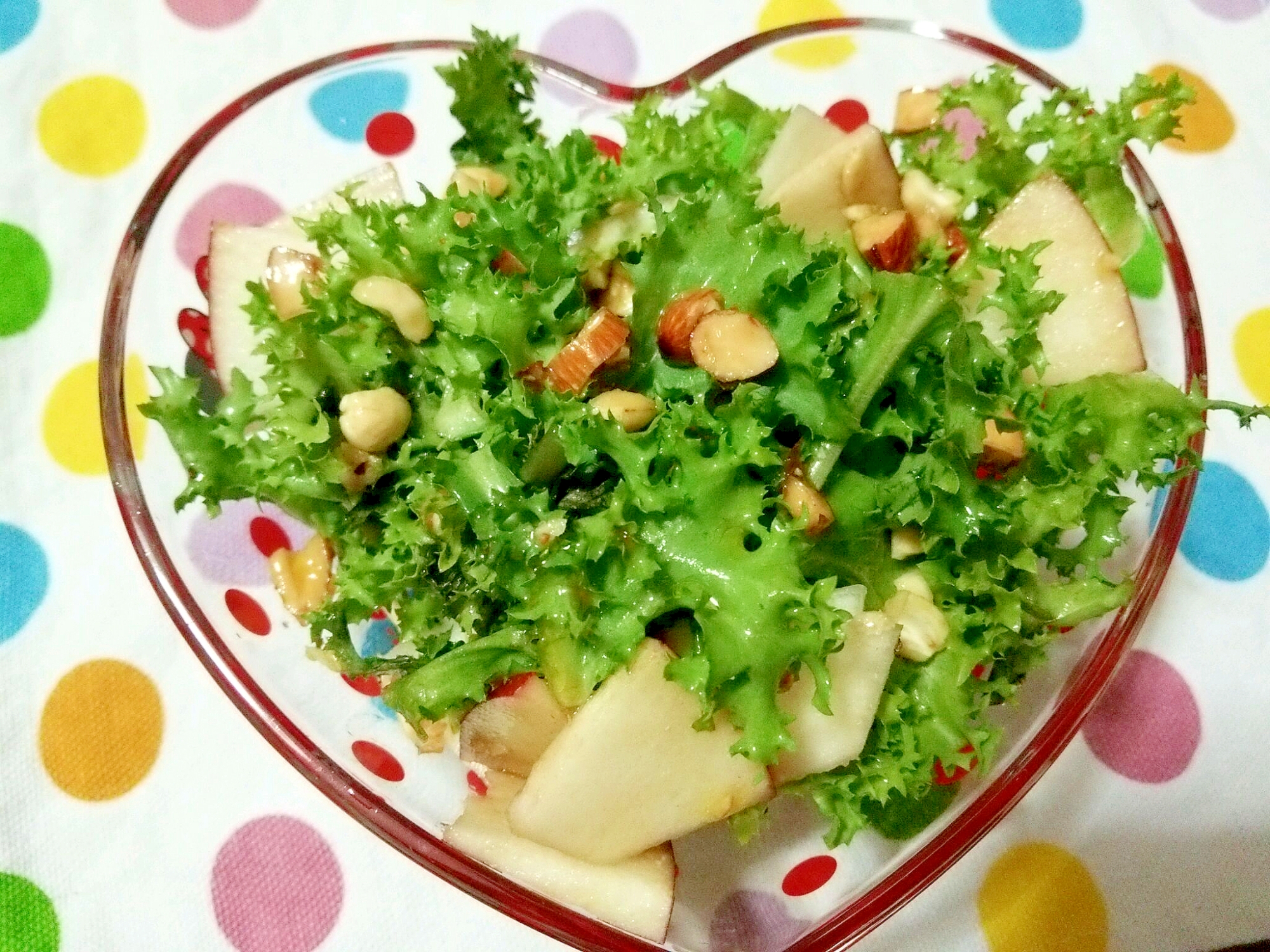 りんごとエンダイブのナッツサラダ レシピ 作り方 By あいぼそ 楽天レシピ りんごとエンダイブのナッツサラダ レシピ 作り方 By あいぼそ 楽天レシピ