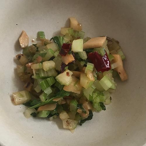 セロリとたけのこのオイスター炒め